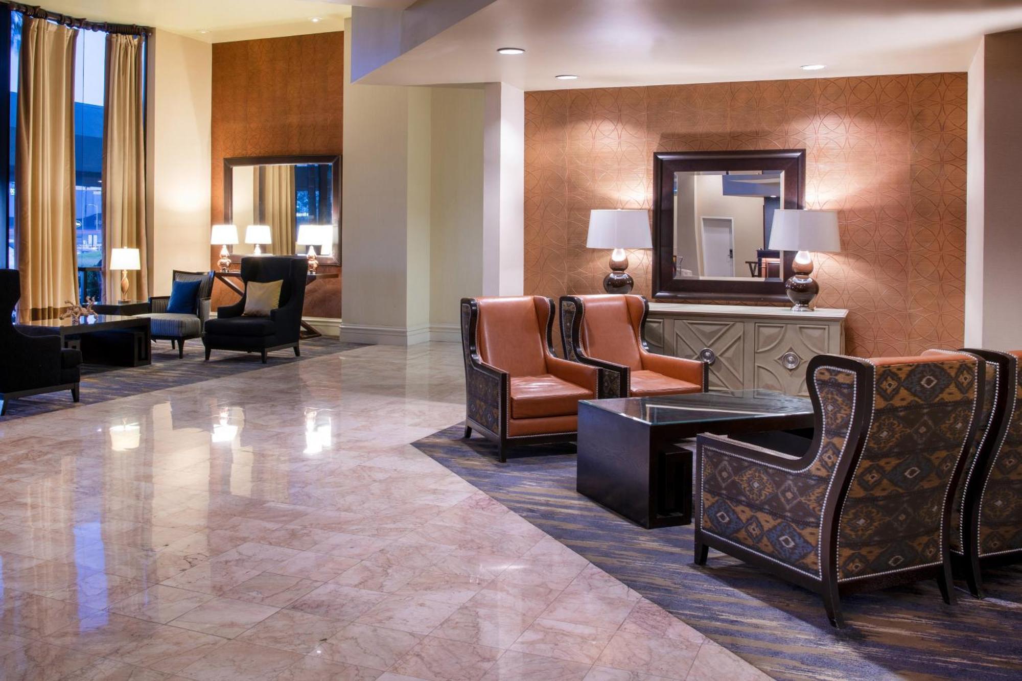 Sheraton Mission Valley San Diego Hotel Exterior photo